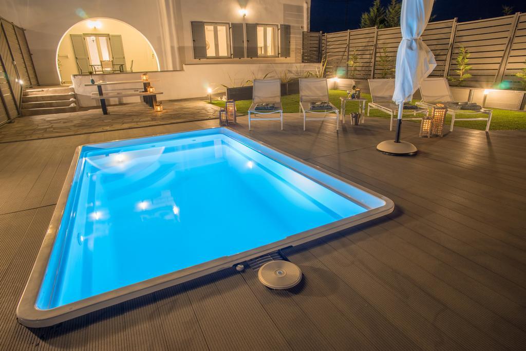 Azzurro Bianco Suites Páros Exterior foto
