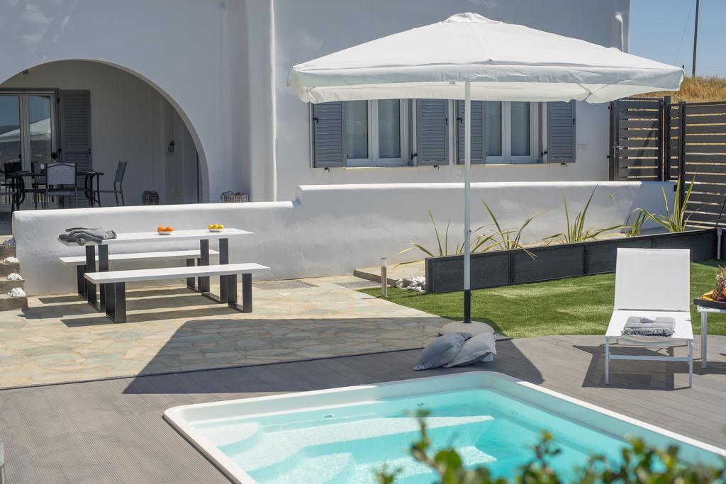 Azzurro Bianco Suites Páros Exterior foto
